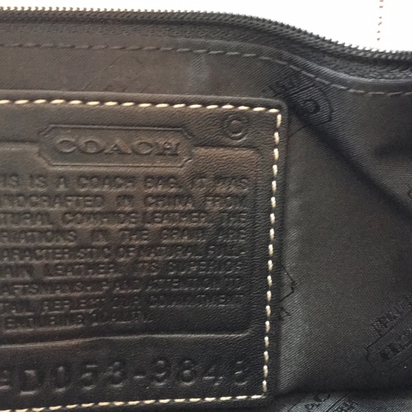 Coach Black Leather Shoulder/Crossbody - Picture 5 of 7